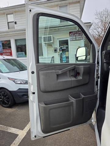 2018 Chevrolet Express 2500