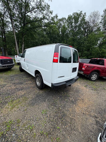 2020 Chevrolet Express 2500
