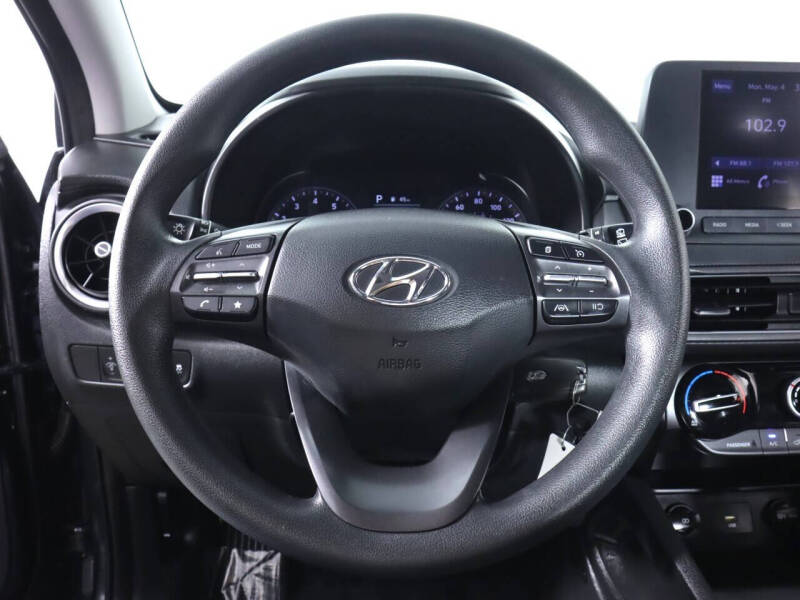2022 Hyundai Kona SE