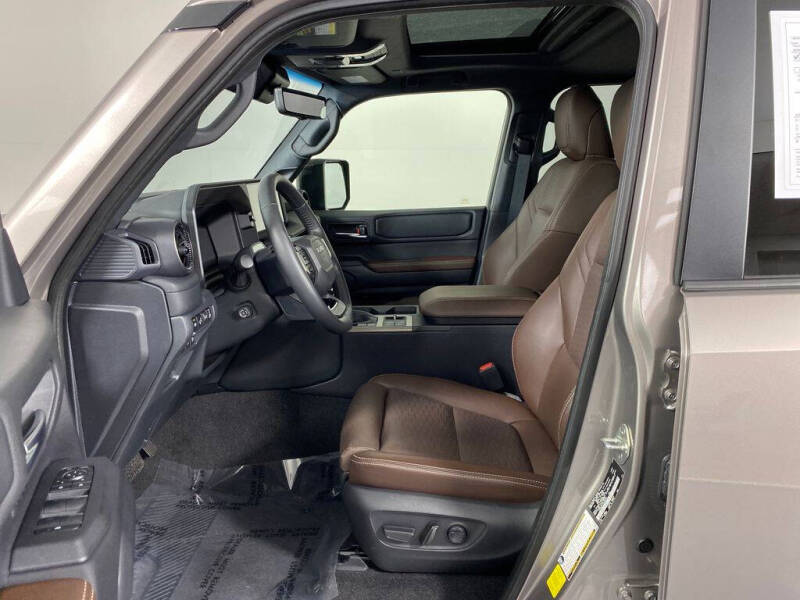 2025 Toyota Land Cruiser