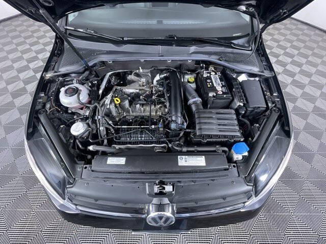 2020 Volkswagen Golf TSI