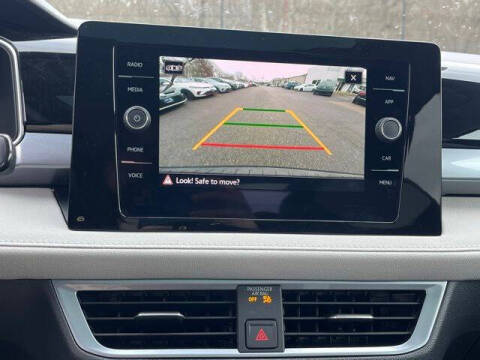 2026 Volkswagen Taos SEL 4Motion