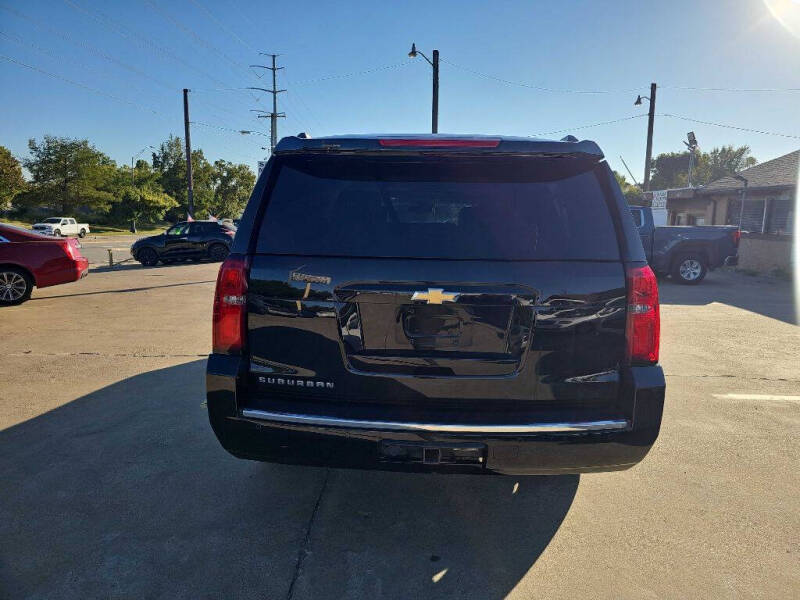 2016 Chevrolet Suburban LTZ