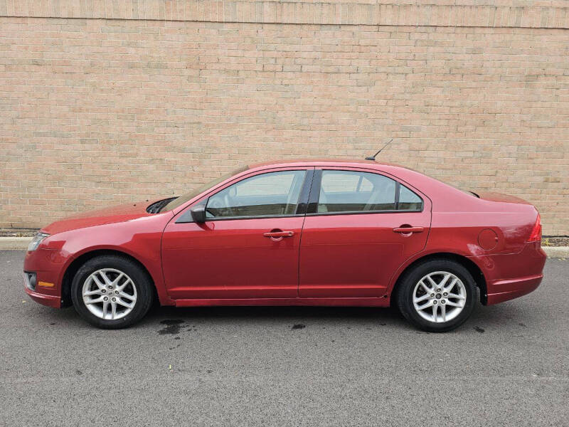 2010 Ford Fusion null photo 8