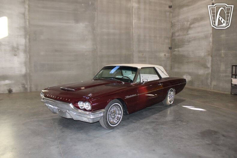 1964 Ford Thunderbird