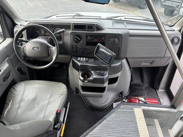2019 Ford E-Series