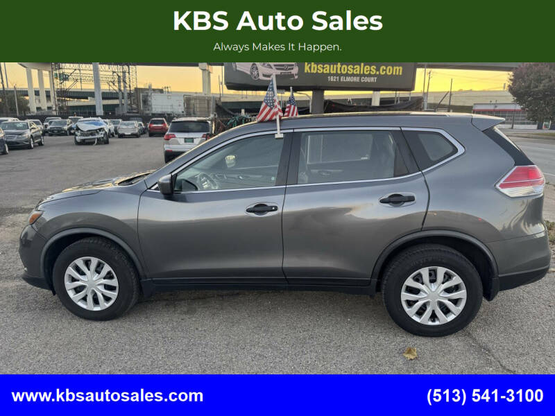 2016 Nissan Rogue S's photo