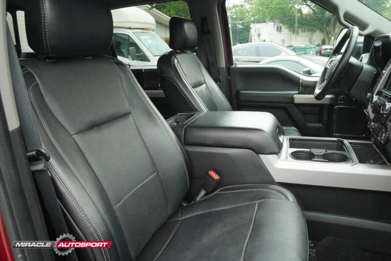 2017 Ford F-350 Super Duty Lariat