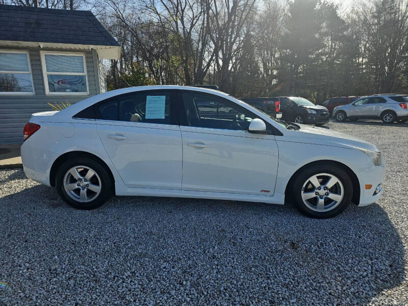 2014 Chevrolet Cruze 1LT photo 2