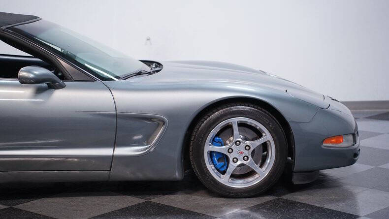 2004 Chevrolet Corvette