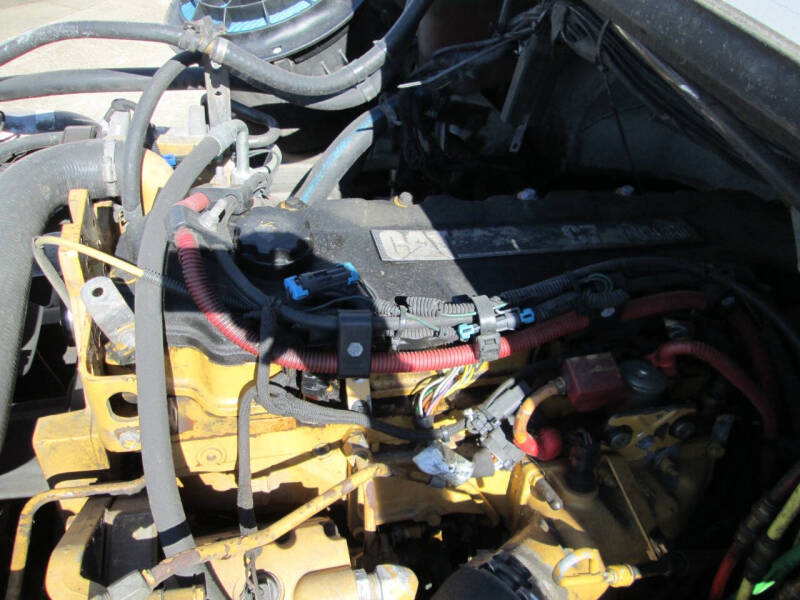 2007 Freightliner Business class M2