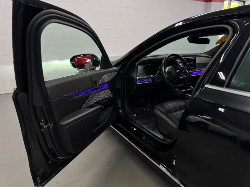 2024 BMW i7 xDrive60