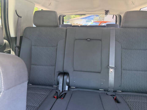 2017 GMC Yukon SLE