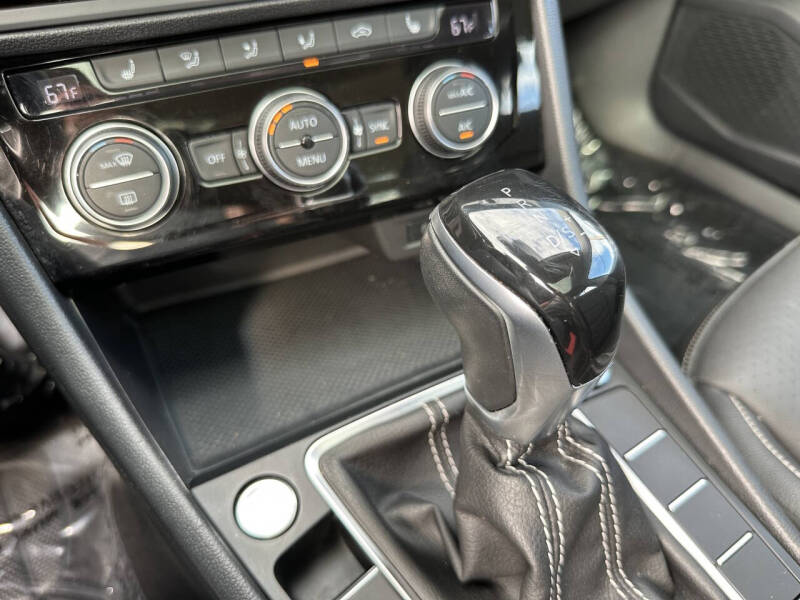 2022 Volkswagen Jetta SE