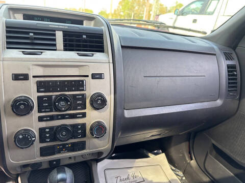 2010 Ford Escape XLT
