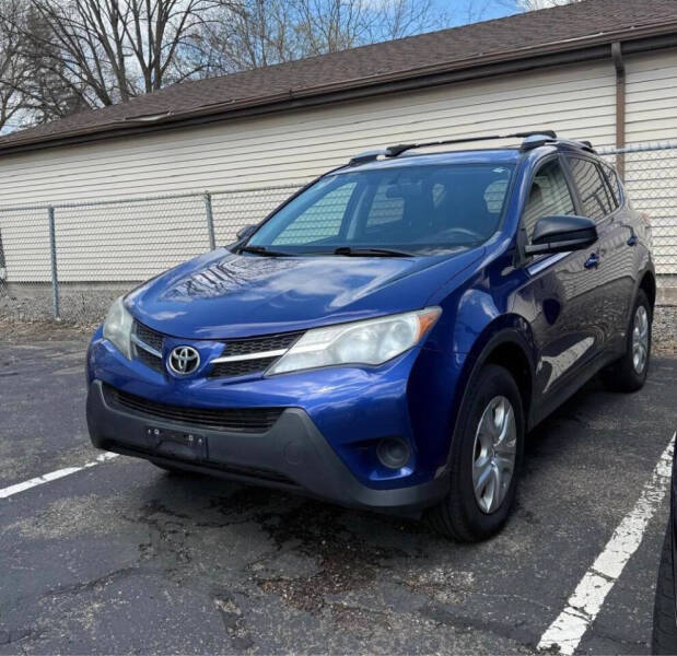 2015 Toyota RAV4 LE's photo