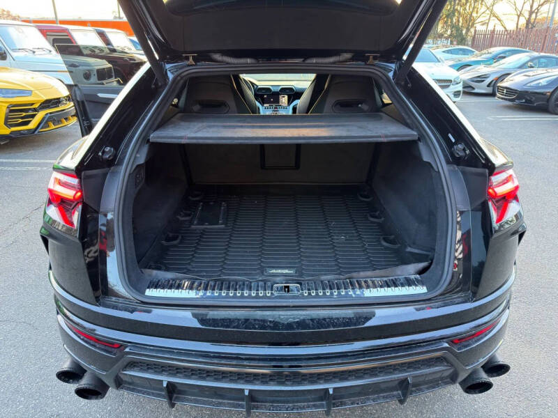 2020 Lamborghini Urus