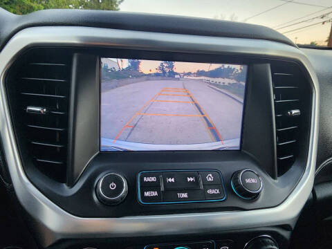 2017 GMC Acadia SLT-1