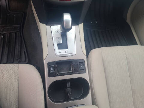 2013 Subaru Outback 2.5i Premium