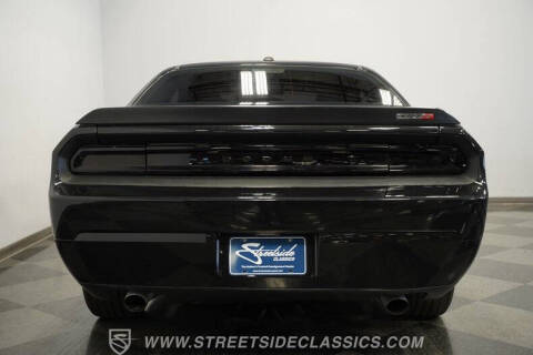 2010 Dodge Challenger SRT8
