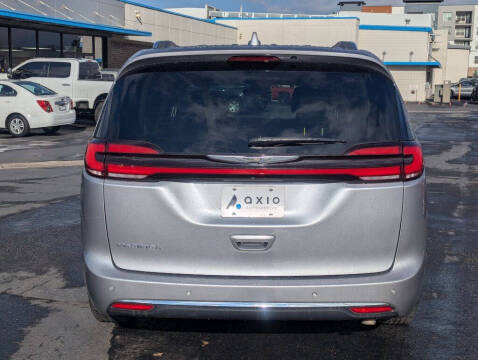 2021 Chrysler Pacifica Touring L