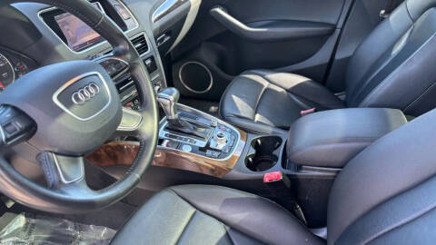 2016 Audi Q5 2.0T quattro Premium Plus