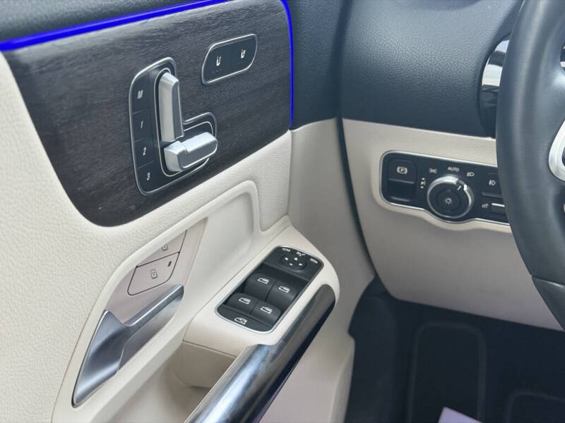 2021 Mercedes-Benz GLA GLA 250 4MATIC