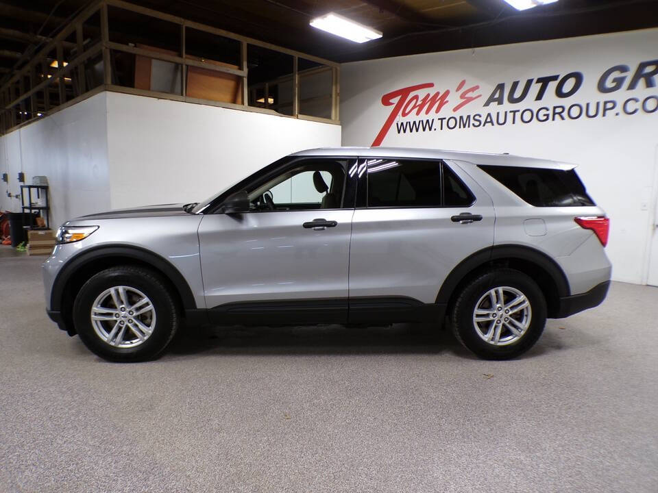 Silver 2023 Ford Explorer Base AWD Base 4dr SUV 2