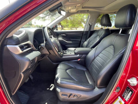 2021 Toyota Highlander XLE