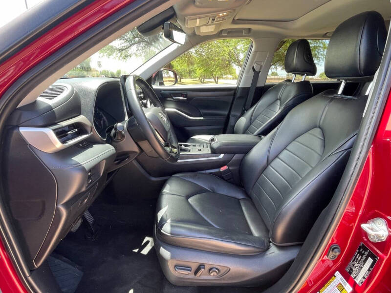 2021 Toyota Highlander XLE
