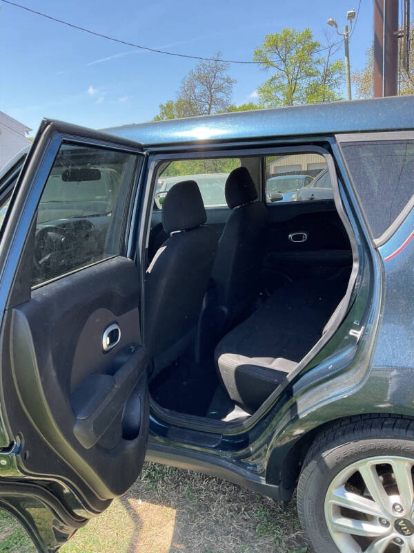 2018 Kia Soul +