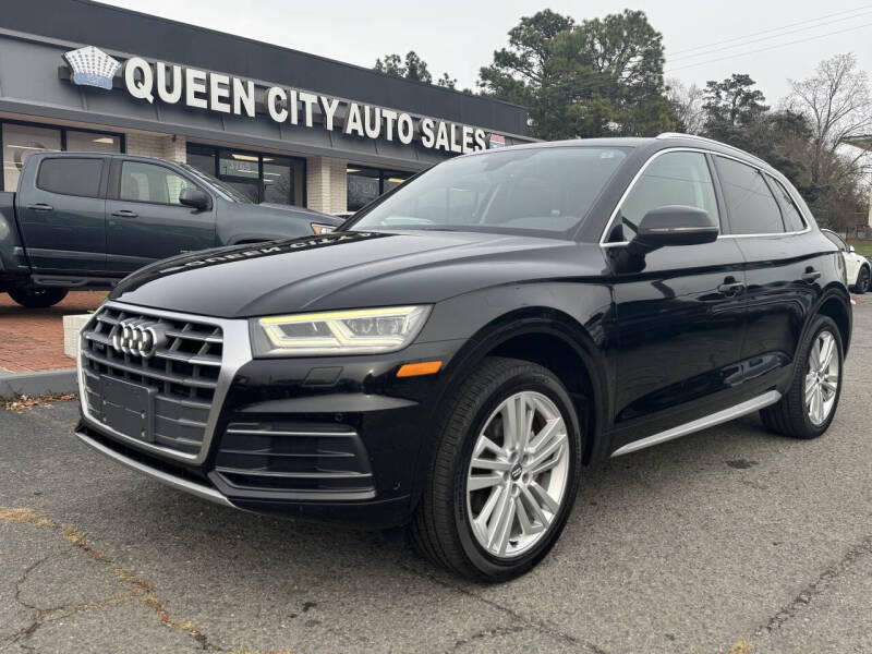 2018 Audi Q5 Premium Plus's photo