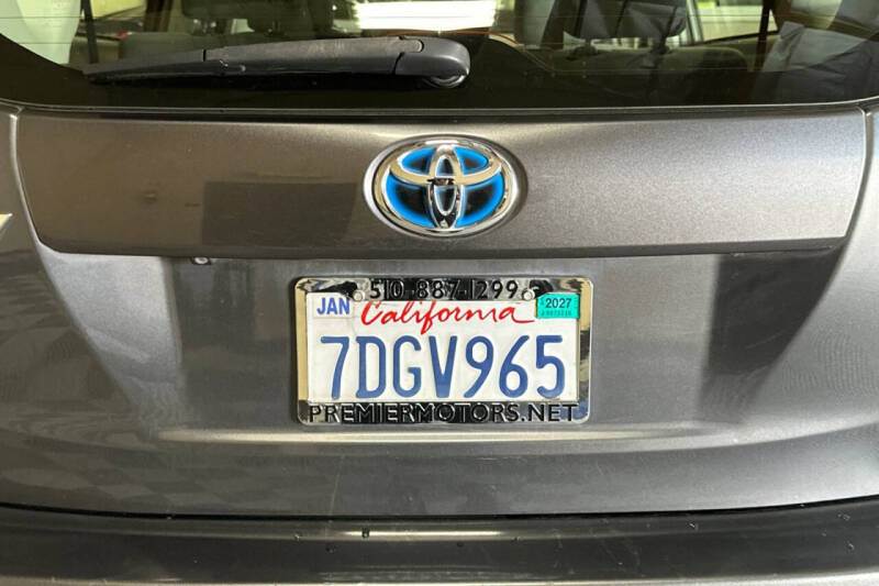 2014 Toyota Prius v