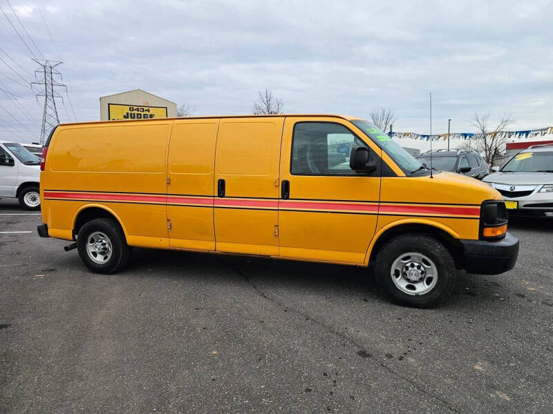 2016 Chevrolet Express 2500