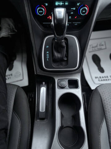 2017 Ford C-MAX Energi SE