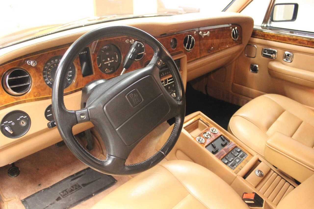 1993 Rolls-Royce Silver Spur II Touring Limousi 29