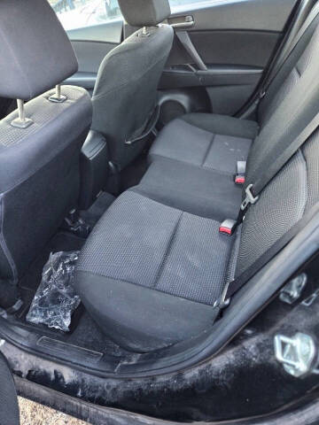 2013 Mazda MAZDA3 i SV