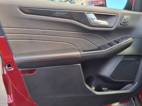 2026 Ford Escape Hybrid ST-Line Select