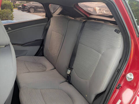 2017 Hyundai Accent SE