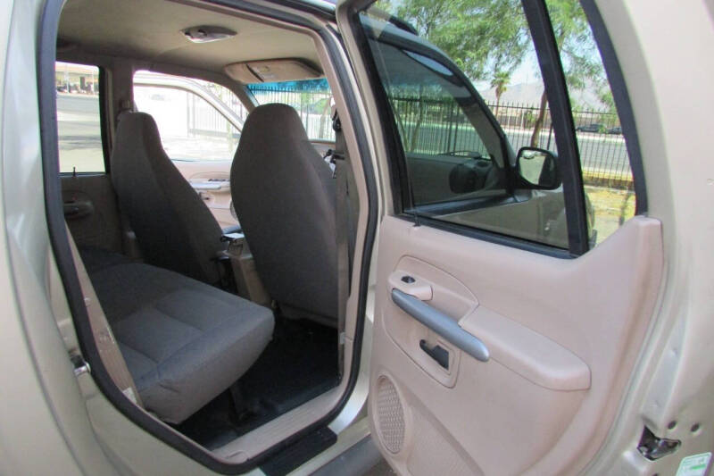 2001 Ford Explorer Sport Trac