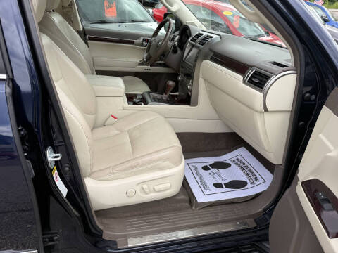 2017 Lexus GX 460