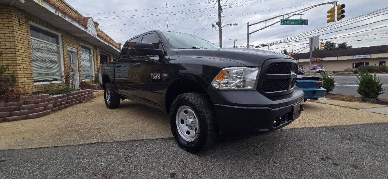 2018 RAM Ram 1500 Pickup SSV photo 43