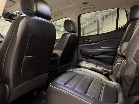 2020 GMC Acadia Denali