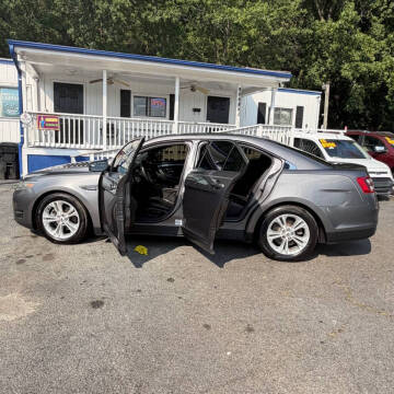 2014 Ford Taurus SEL