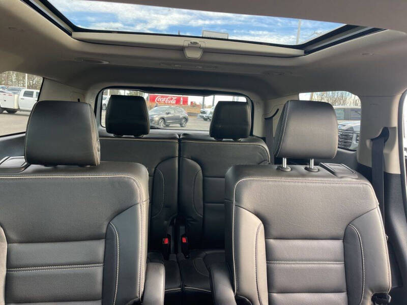 2017 GMC Acadia Denali