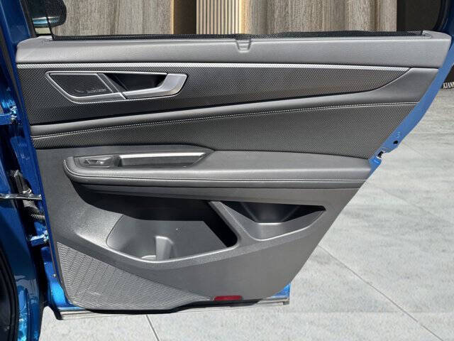 2024 Volkswagen Atlas Cross Sport SEL Premium R-Line 4Motion