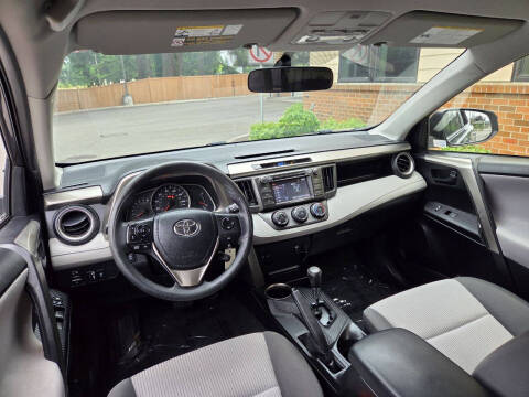 2014 Toyota RAV4 LE