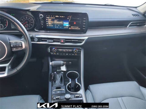 2023 Kia K5 EX
