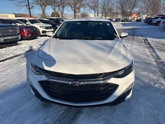 2024 Chevrolet Malibu LT