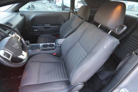 2013 Dodge Challenger SXT